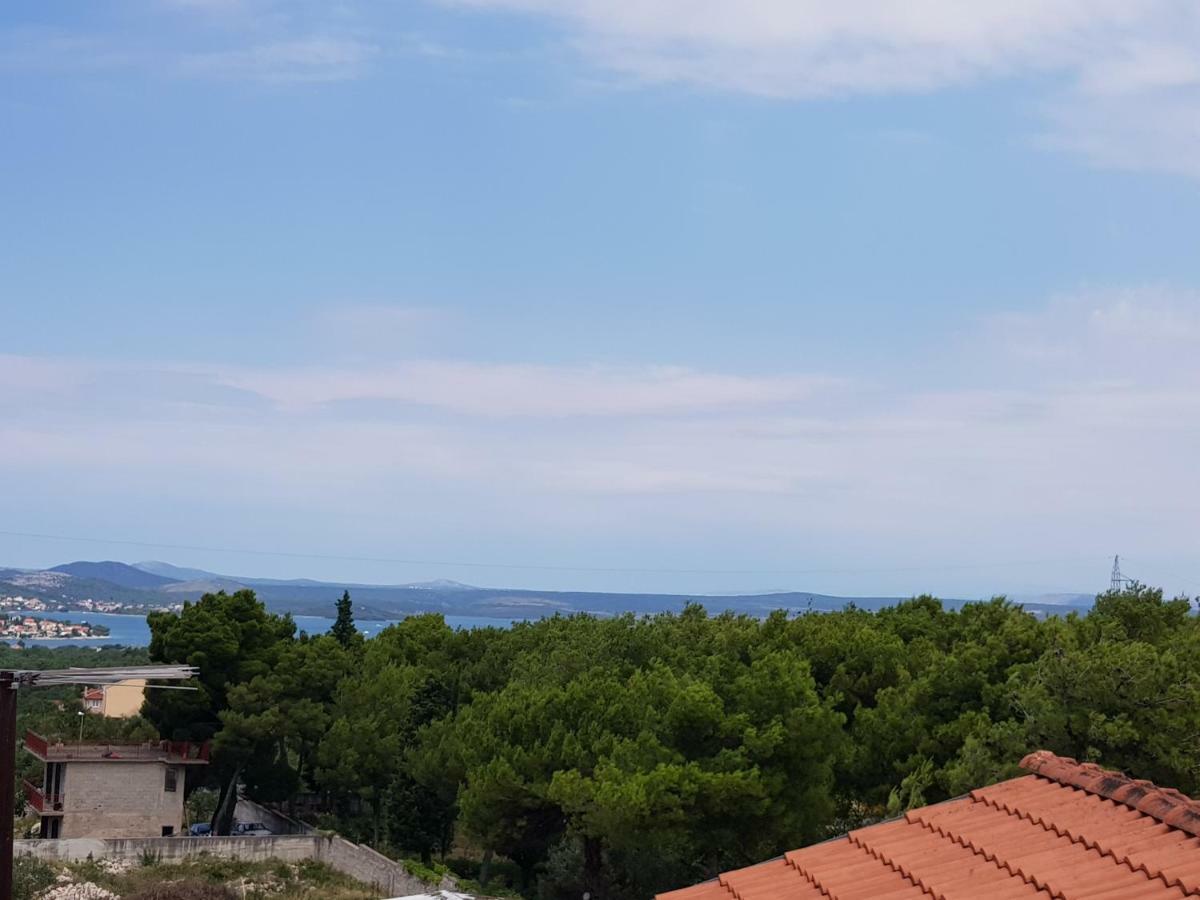 Holiday House "Villa Flora" Szybenik Zewnętrze zdjęcie