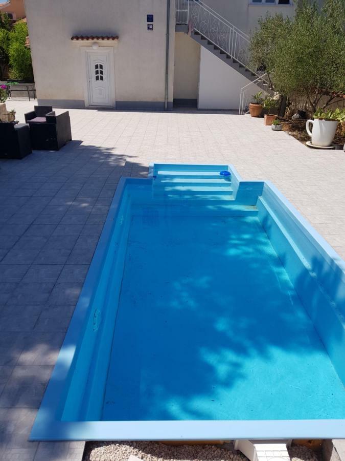 Holiday House "Villa Flora" Szybenik Zewnętrze zdjęcie